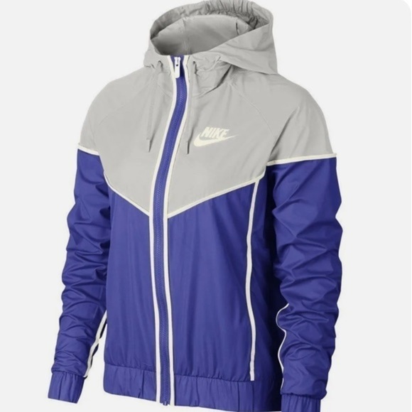 Nike Sportswear Women’s Windrunner Hooded Jacket Medium - Picture 10 of 16